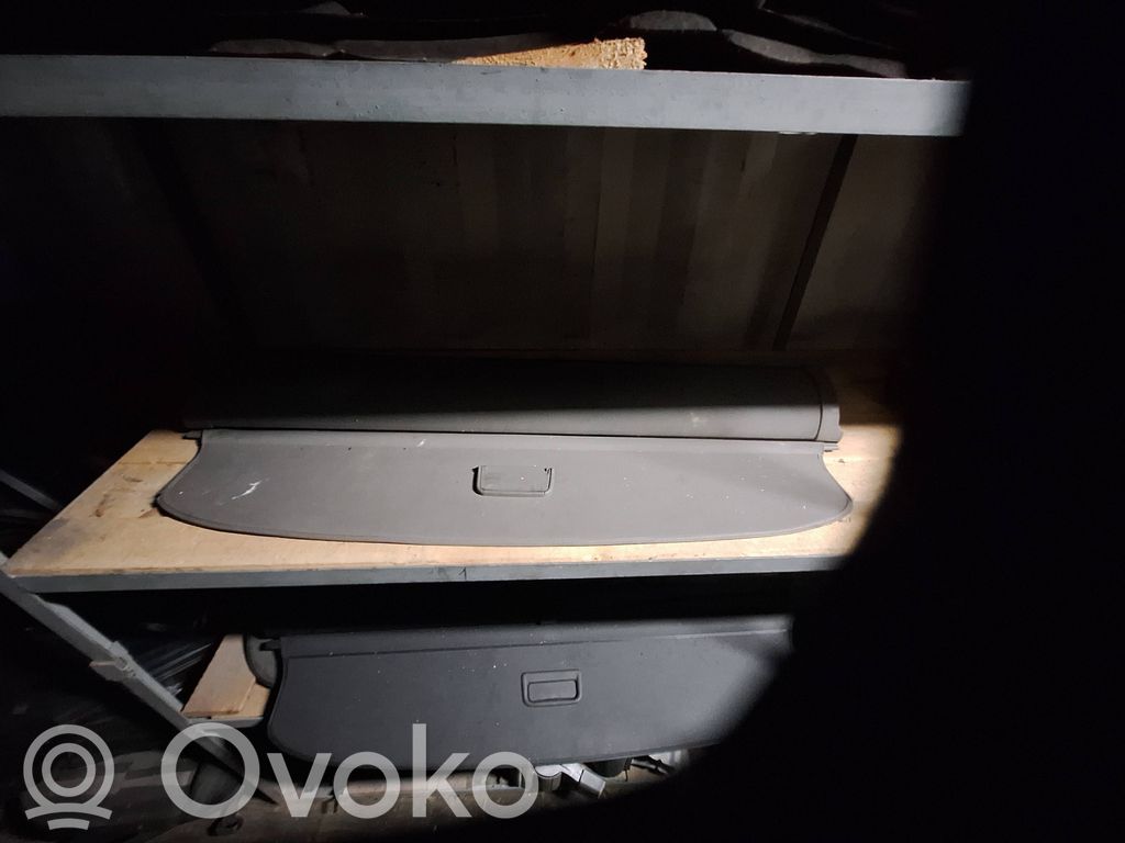 Audi A4 S4 B6 8E 8H Roleta bagażnika 
