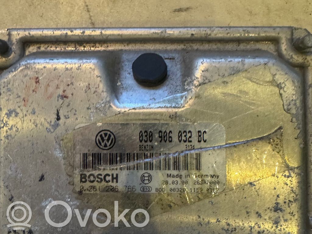 Volkswagen Polo IV 9N3 Engine control unit/module 