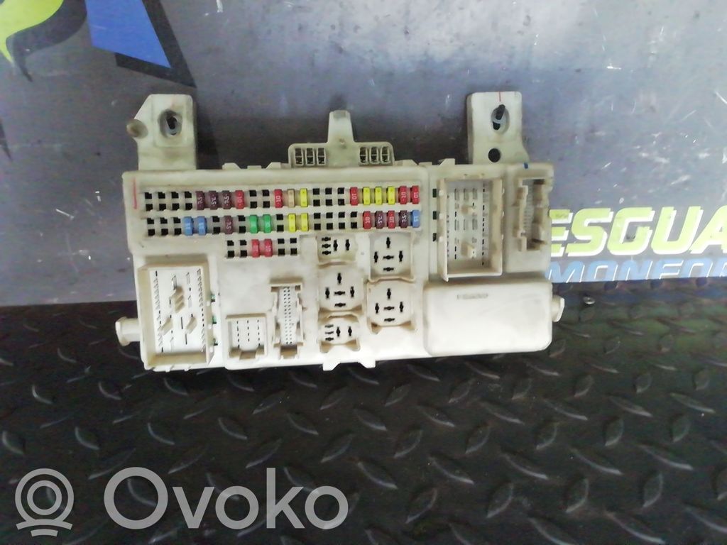 Mazda 3 I BSM Control unit 