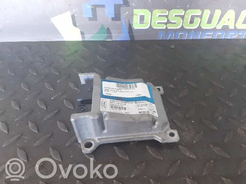 Ford Focus Airbag control unit/module 