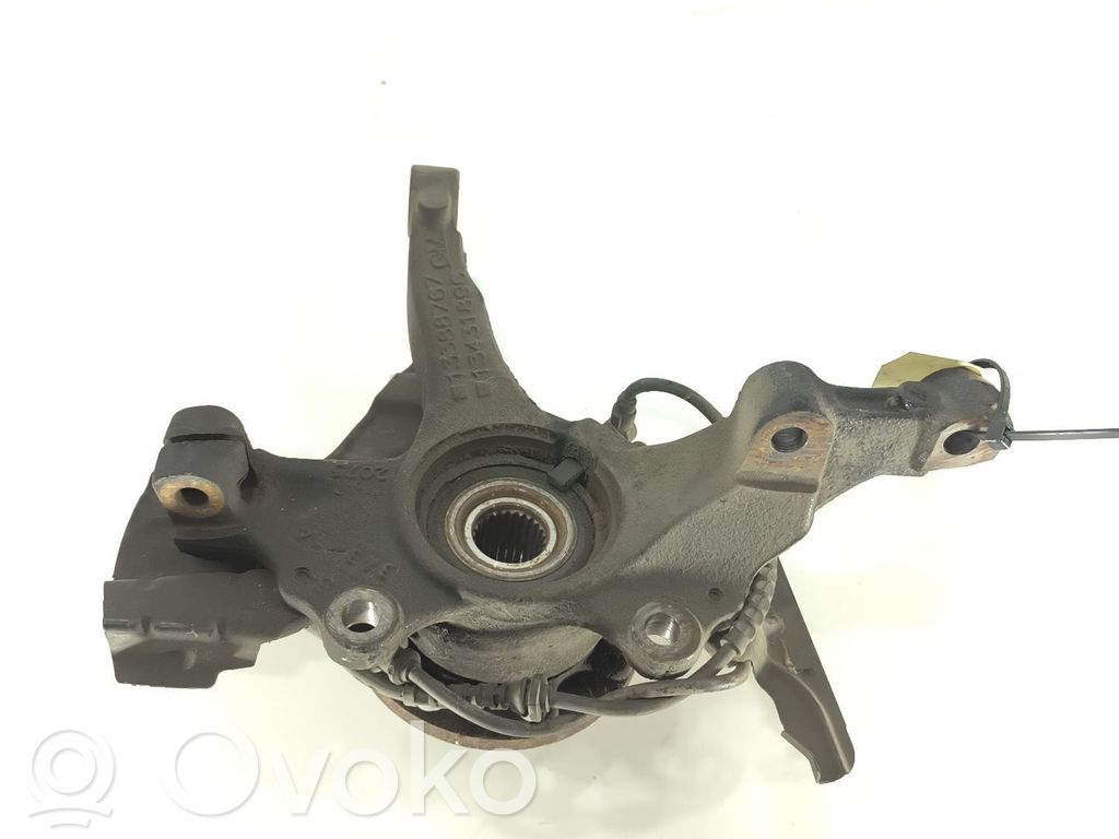 Opel Corsa E Priekinis kelmas 