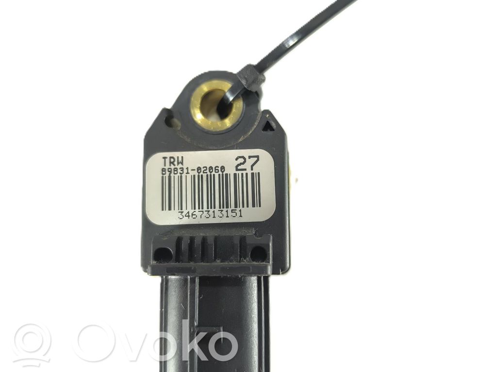 Sensor   8983102060