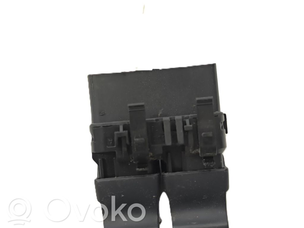Renault Clio II Electric window control switch 