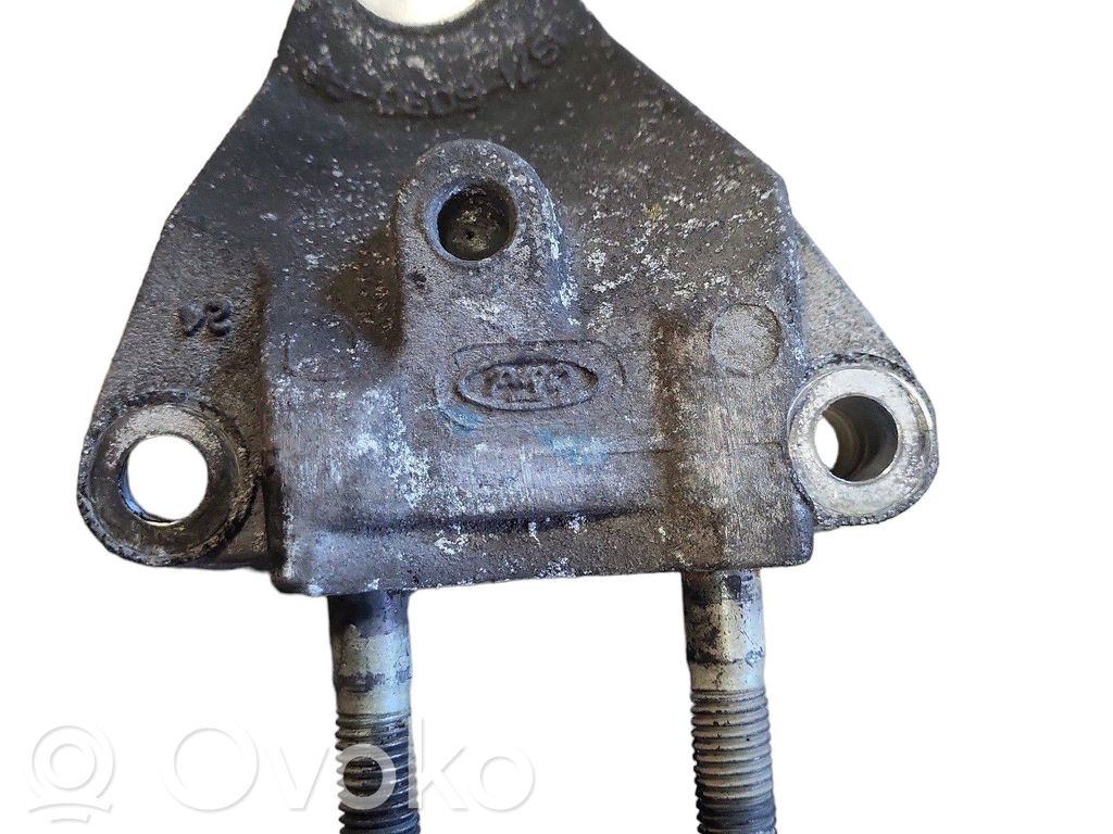 Ford Mondeo Mk III Engine mount bracket 