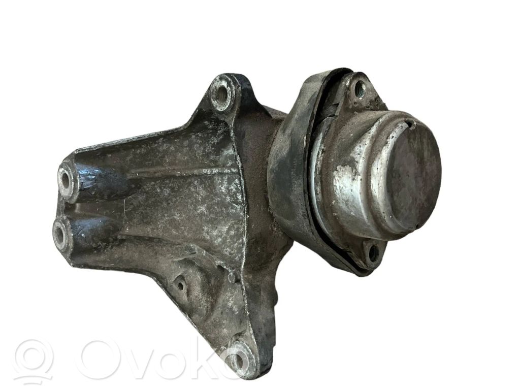 Audi A6 S6 C6 4F Gearbox mounting bracket 