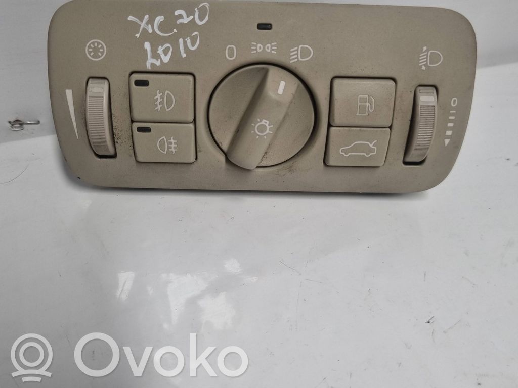 Volvo XC70 Przełącznik świateł 