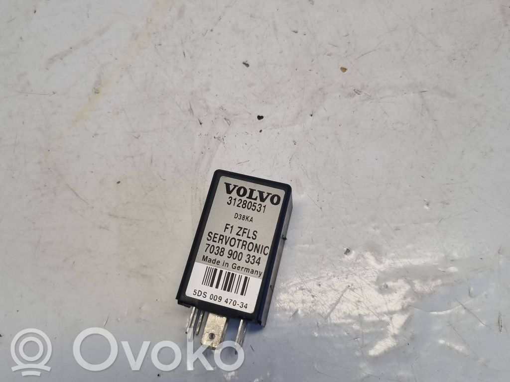 Volvo XC70 Kita rėlė 