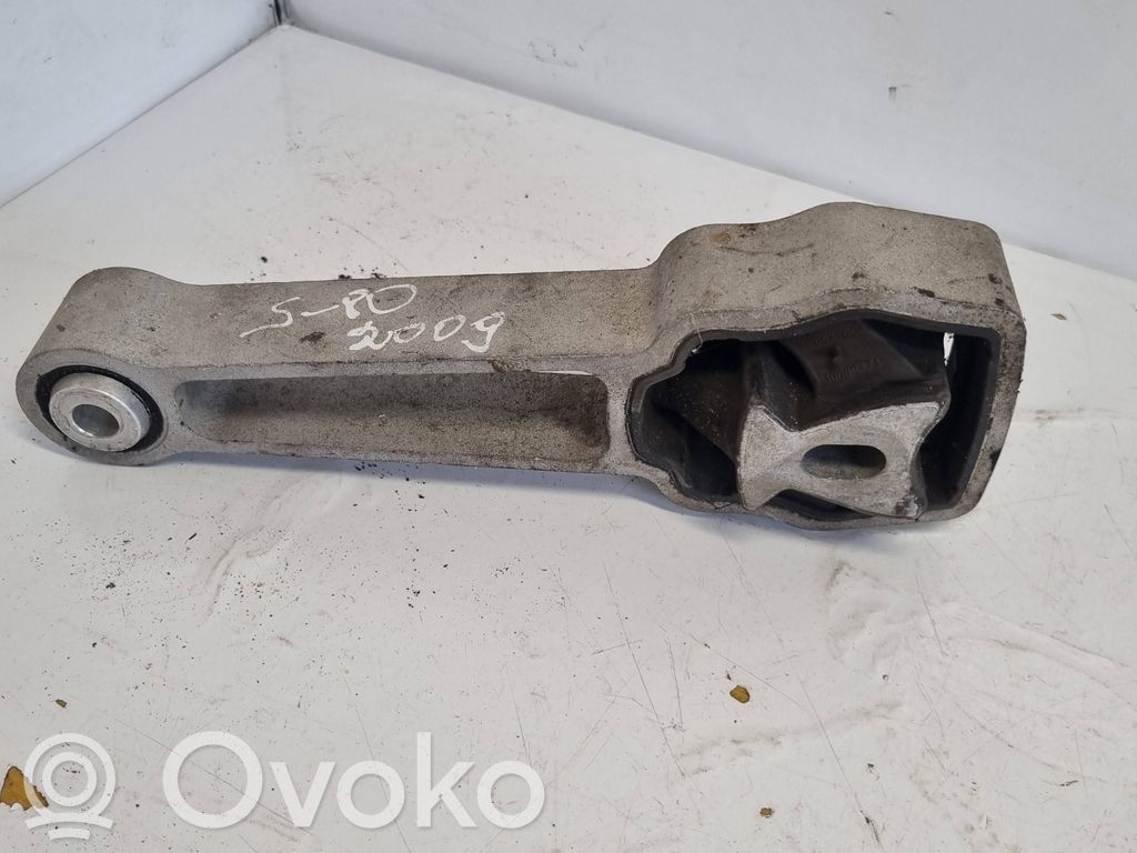 Volvo S80 Engine mount bracket 