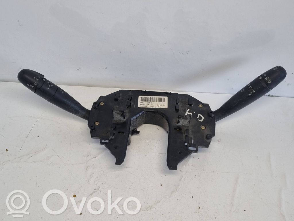 Citroen C4 I Interruptor de control multifunción 