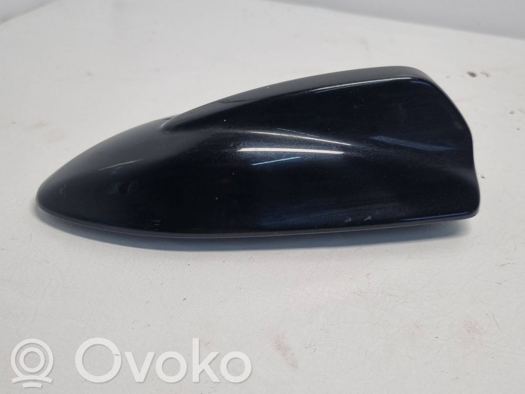 Volvo XC60 Osłona anteny dachowej GPS 
