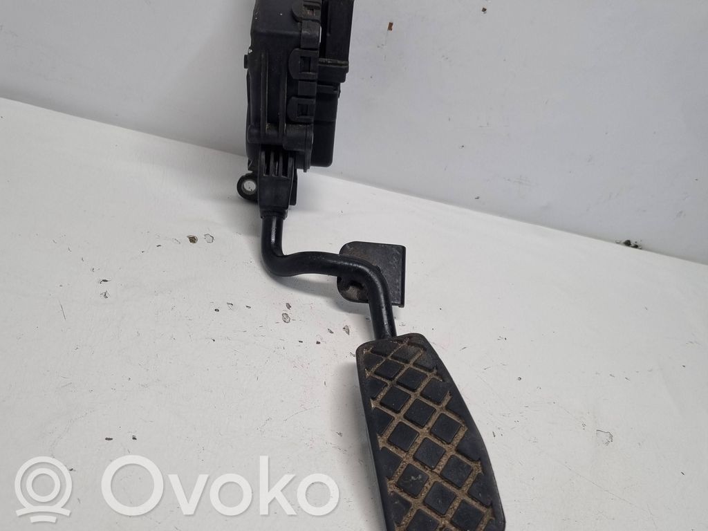 Audi A6 S6 C6 4F Pedał gazu / przyspieszenia 