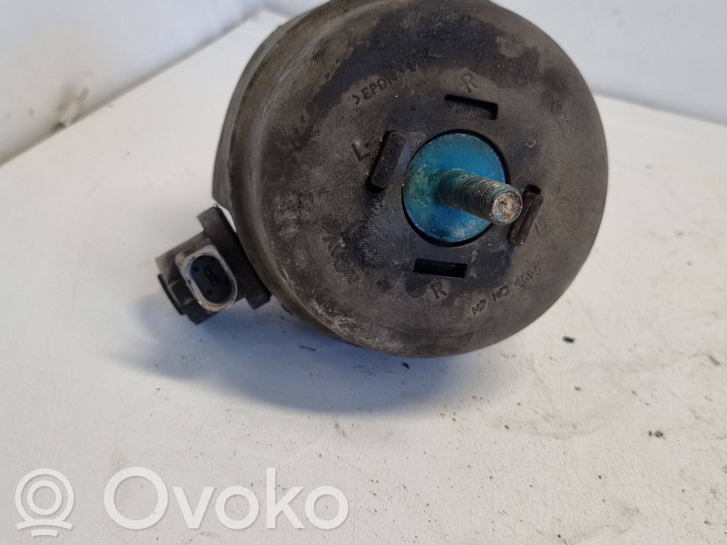 Engine mount bracket   4F0199379H