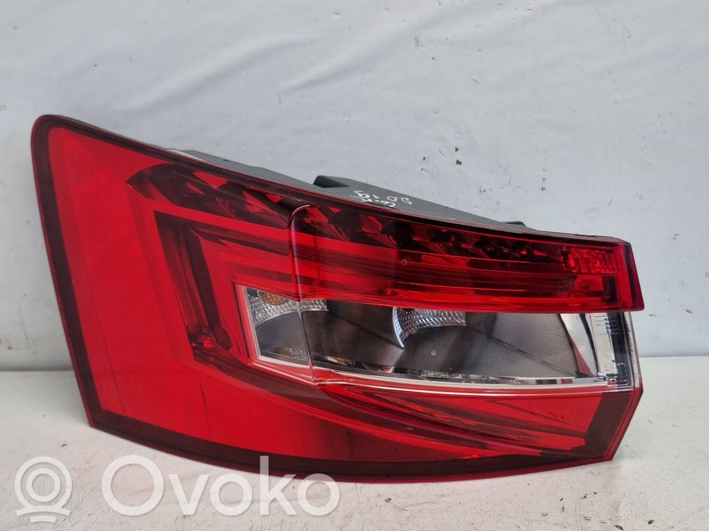 Lampa tylna   3V9945207A,05091017
