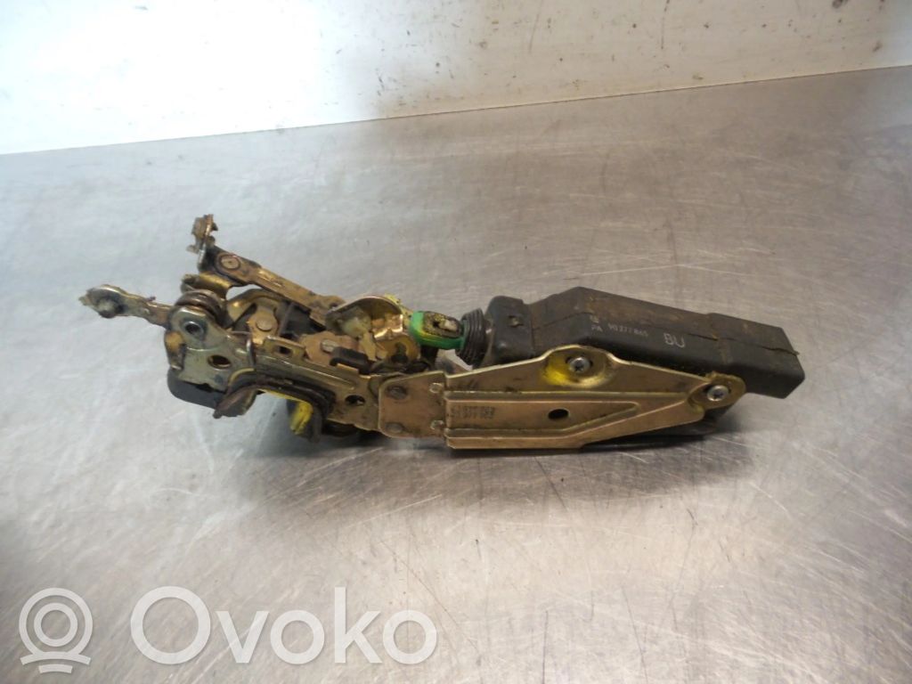 Opel Calibra Troselis priekinių durų 