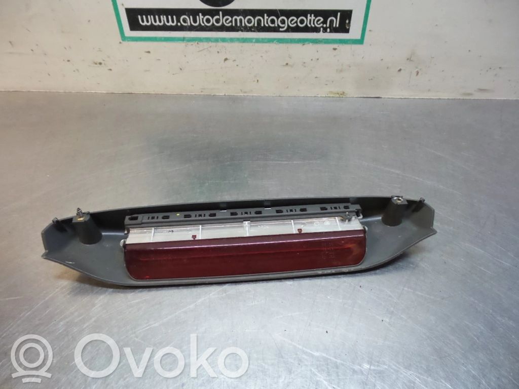 Fiat Panda II Papildomas stop žibintas 