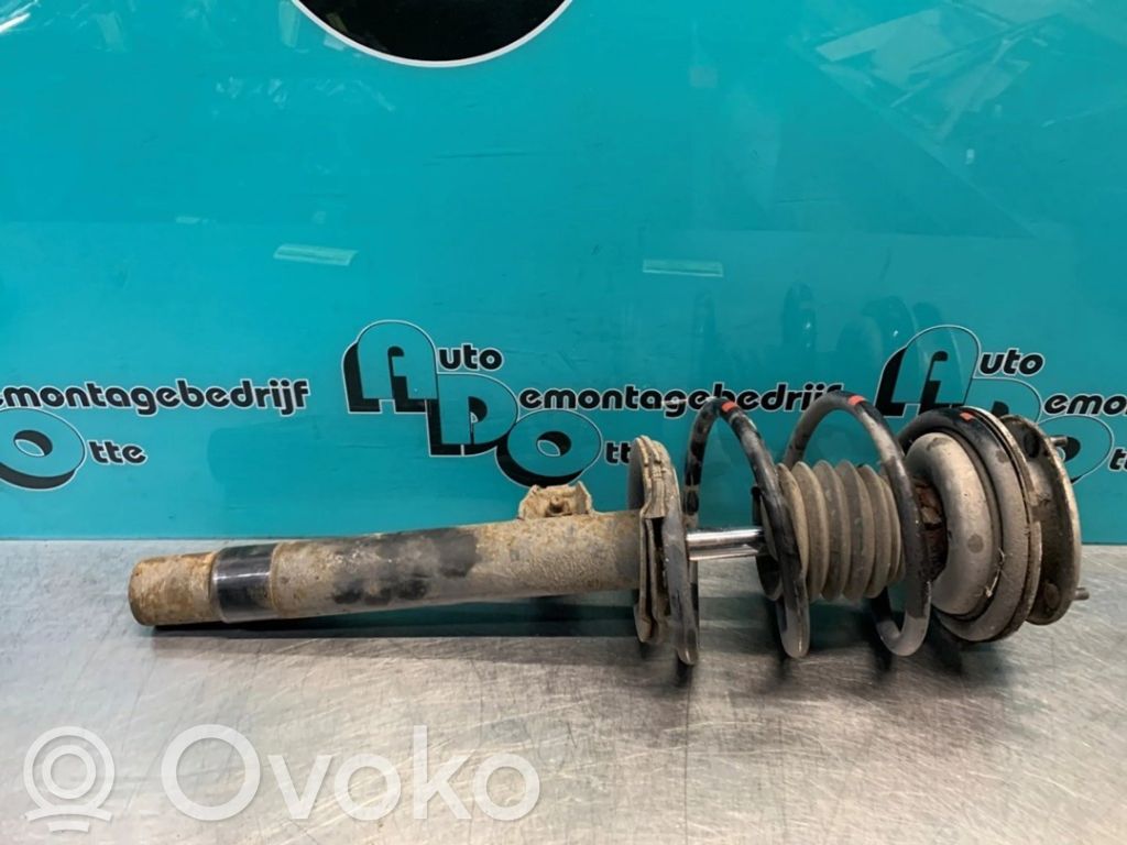 BMW 3 E46 Front shock absorber with coil spring 