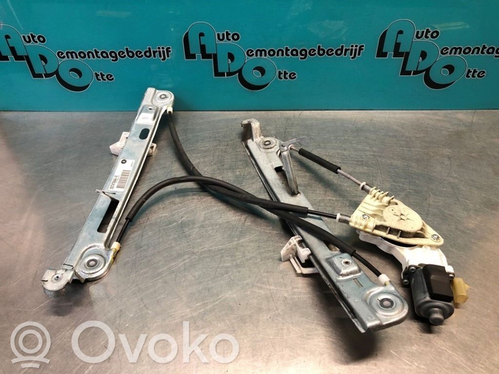 Dodge Caliber Front door manual window regulator 