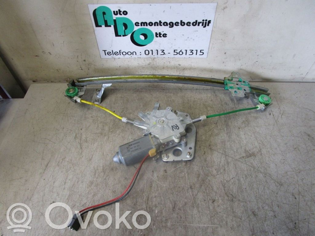 Saab 9000 CS Manualny podnośnik szyby drzwi przednich 