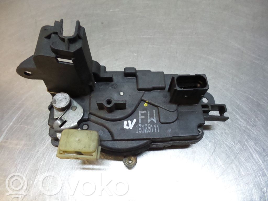 Opel Astra H Etuoven vaijeri 
