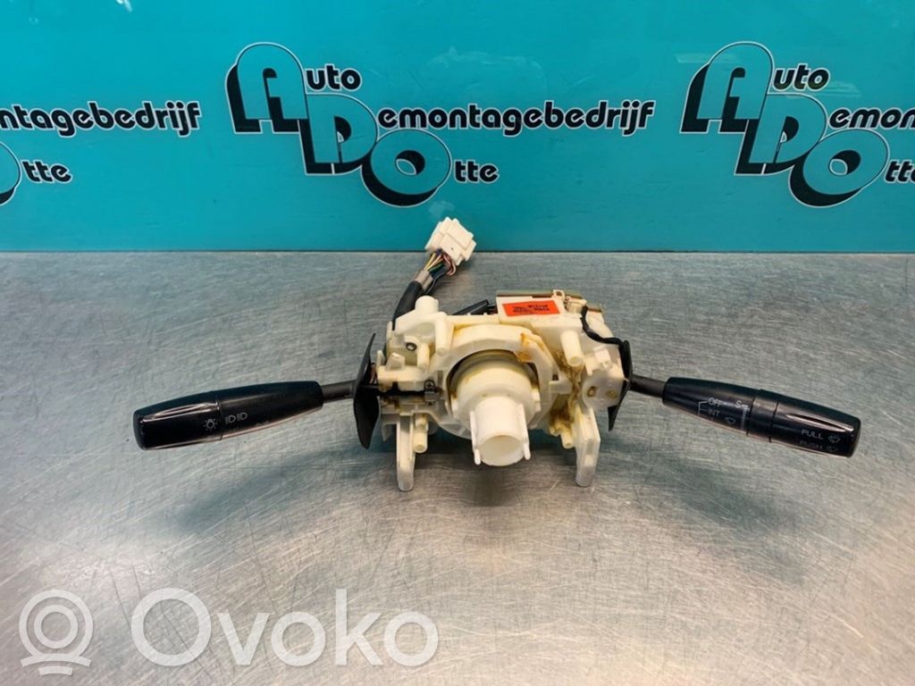 Przełącznik / Przycisk kierownicy   93400,93400,451318,020906,451318,46431,46431B,93400
