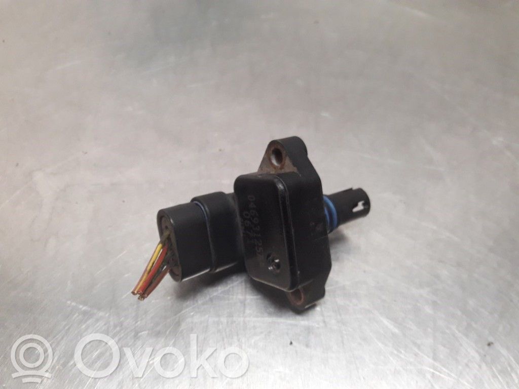 Sensor   04693125AA,04693125AA,04693125AA