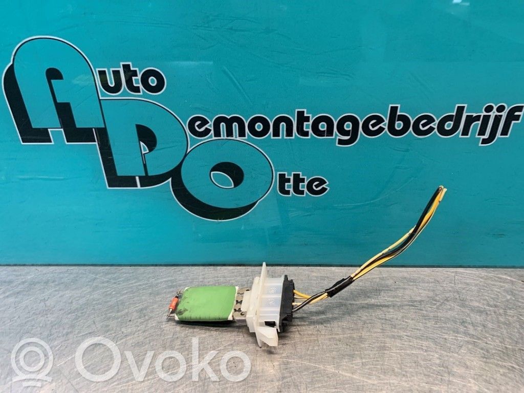 Toyota Aygo AB10 Pečiuko ventiliatoriaus reostatas (reustatas) 