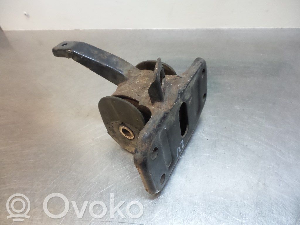 Hyundai Coupe Engine mount bracket 