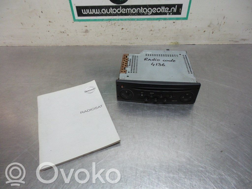 Nissan Kubistar Panel / Radioodtwarzacz CD/DVD/GPS 