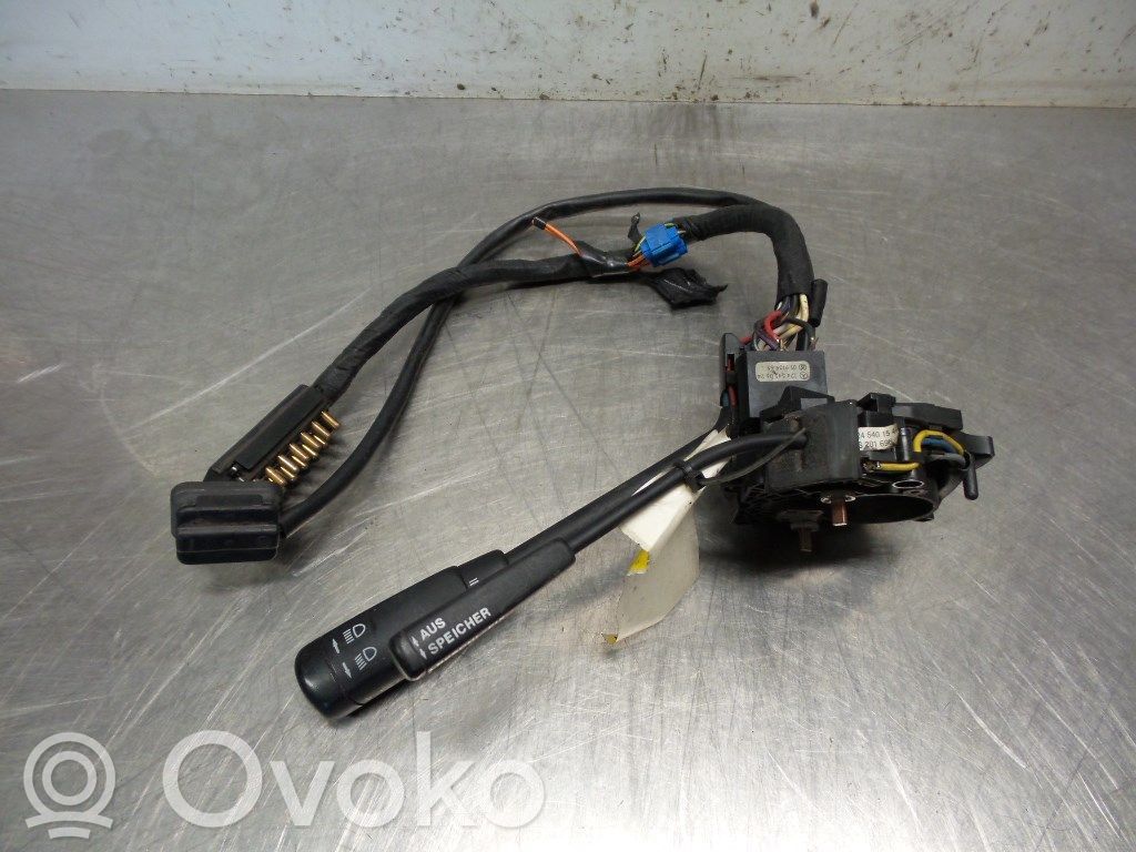 Mercedes-Benz E W124 Interruptor del limpiaparabrisas 