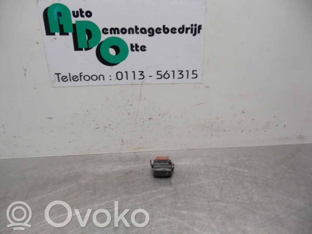 Windscreen/window heater switch   313155,313155