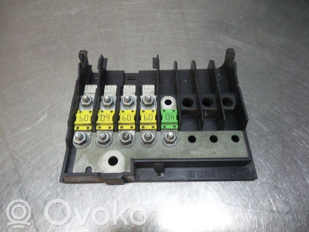 Ford Fusion Juego de caja de fusibles 