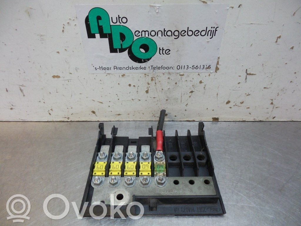 Ford Fiesta Juego de caja de fusibles 