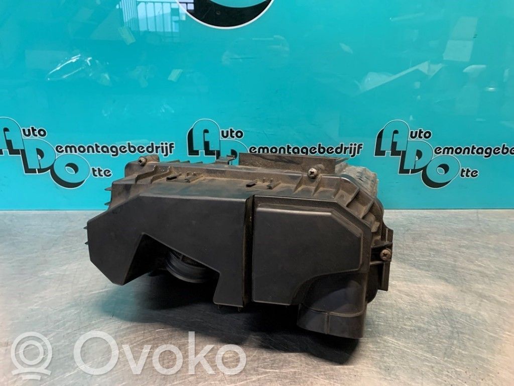 Ilmansuodattimen kotelo   964975768001,9649757680,9649757680,964975768001