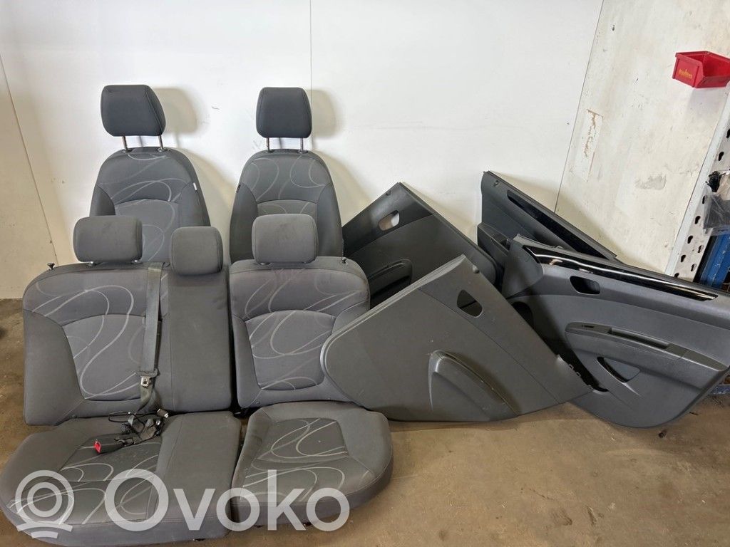 Interior set
