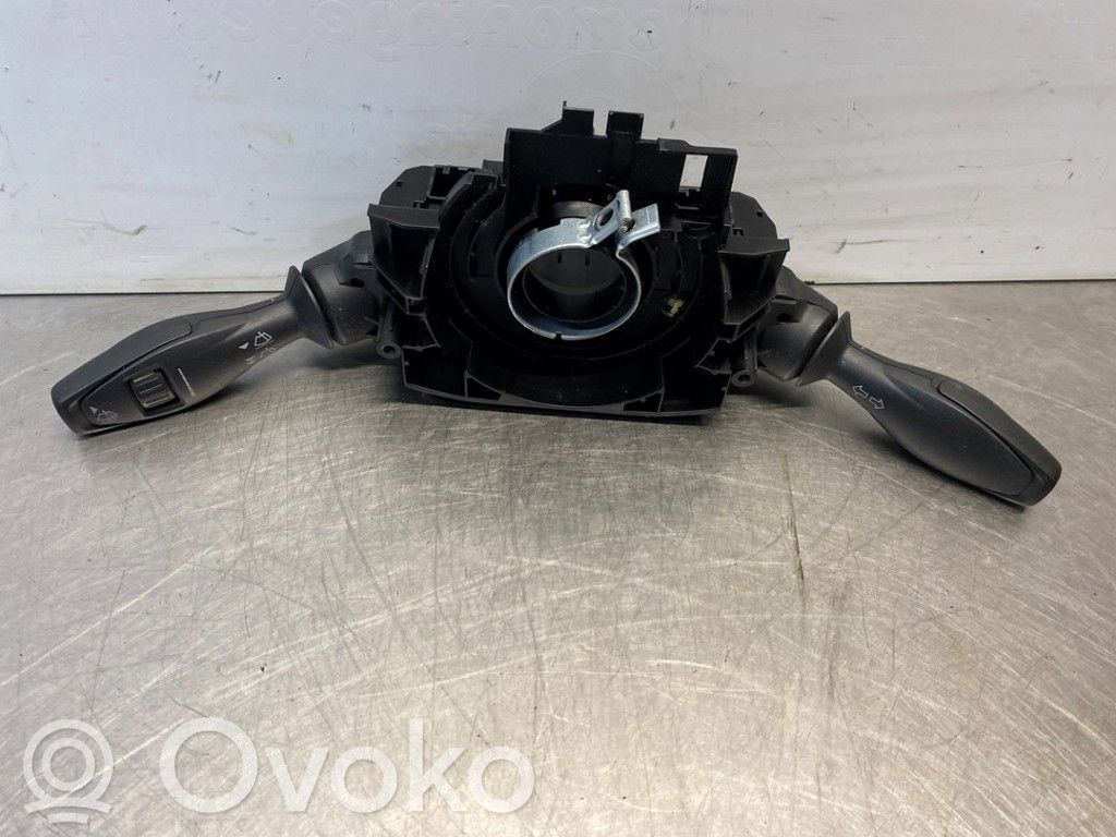 Ford Fiesta Interruptores/botones de la columna de dirección 
