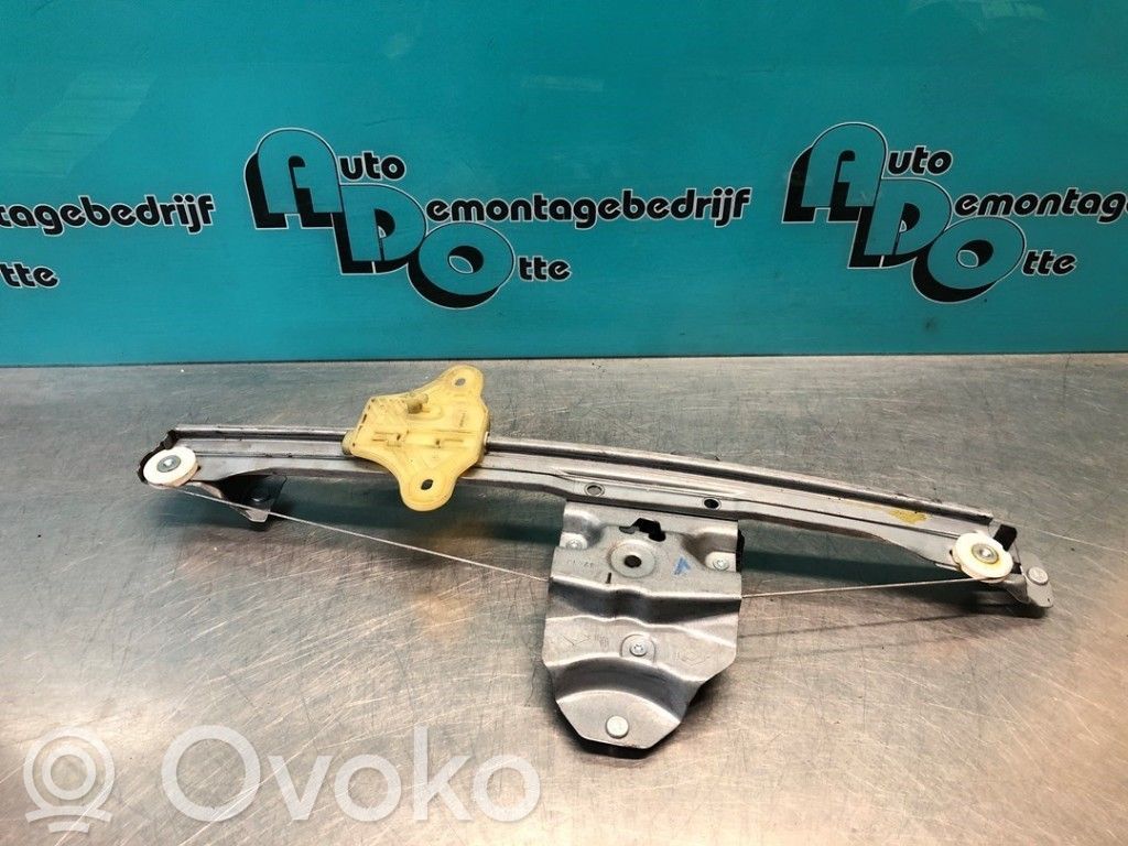 Renault Clio IV Lève-vitre manuel de porte avant 