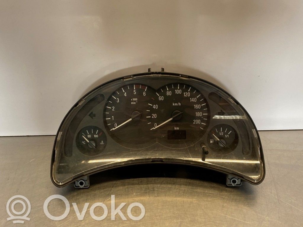Opel Combo C Speedometer (instrument cluster) 