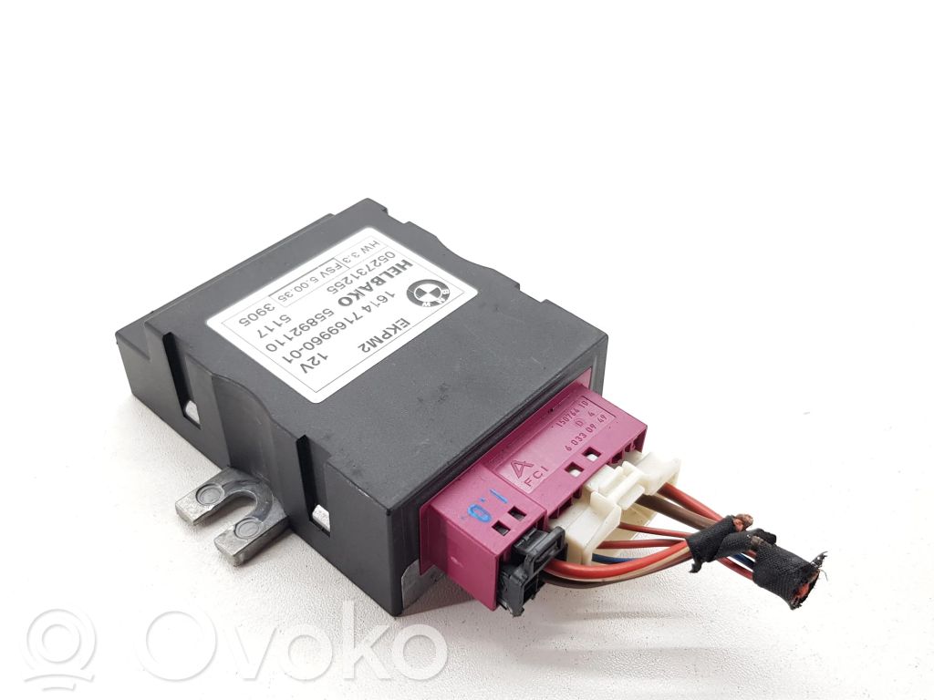 BMW 5 E60 E61 Polttoaineen ruiskutuspumpun ohjainlaite/moduuli 