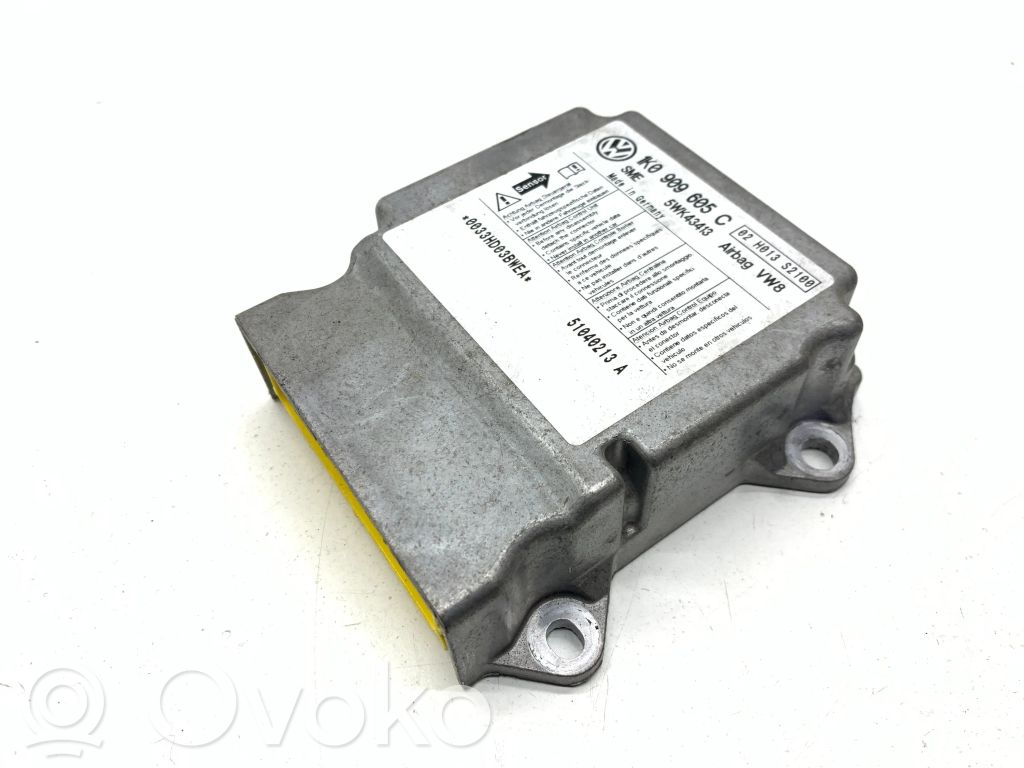 Volkswagen Golf V Airbag control unit/module 