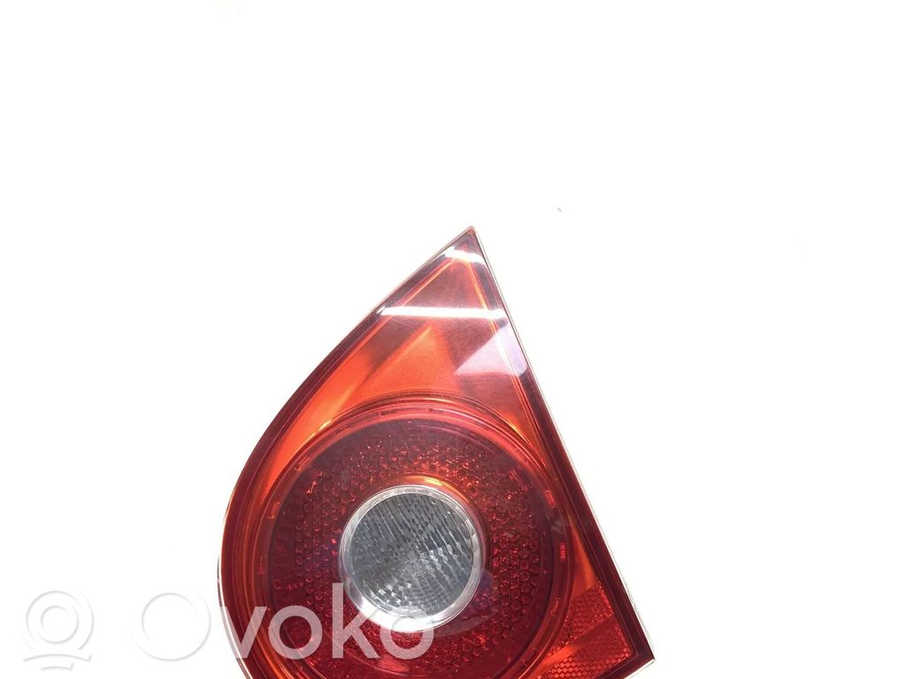 Volkswagen Golf V Tailgate rear/tail lights 