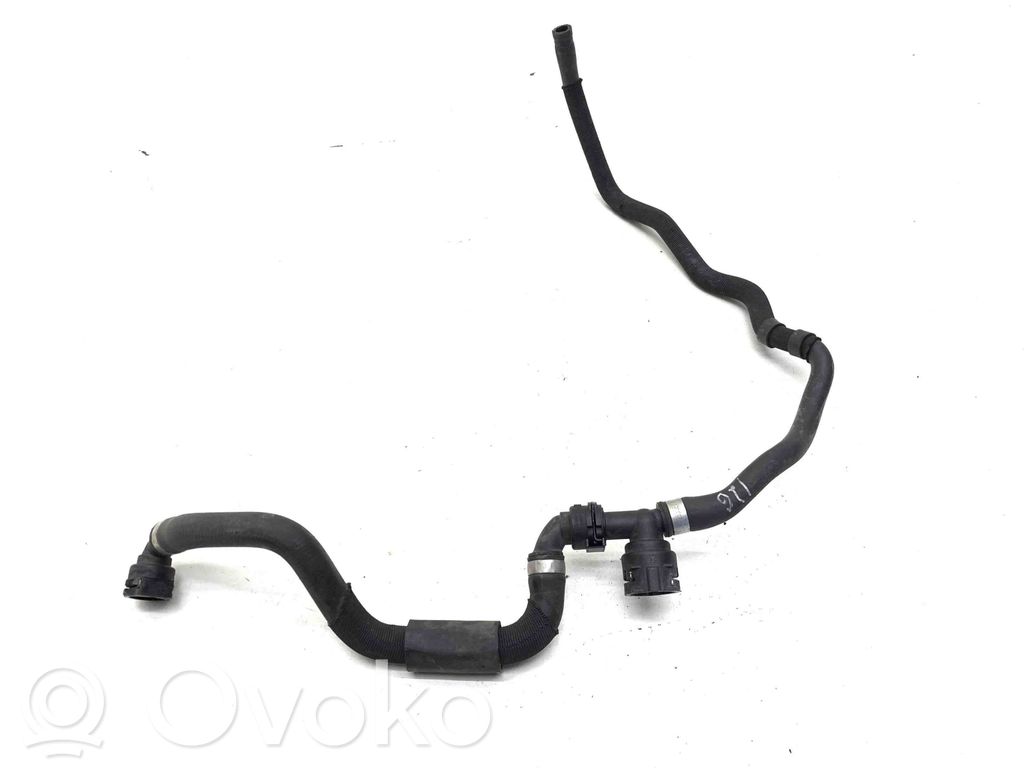 BMW X5M E70 Engine coolant pipe/hose 