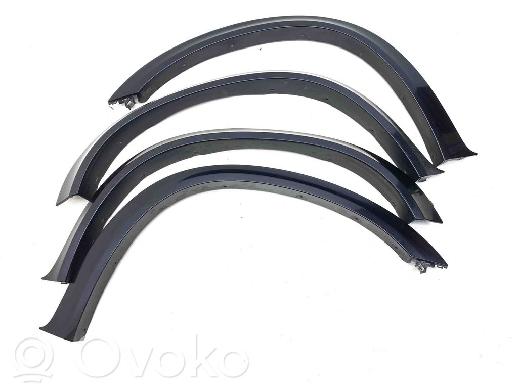 BMW X5M E70 Apdaila sparno (moldingas) 