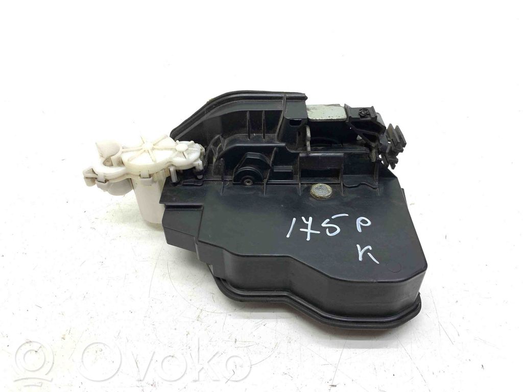 BMW X3 F25 Etuoven lukko 