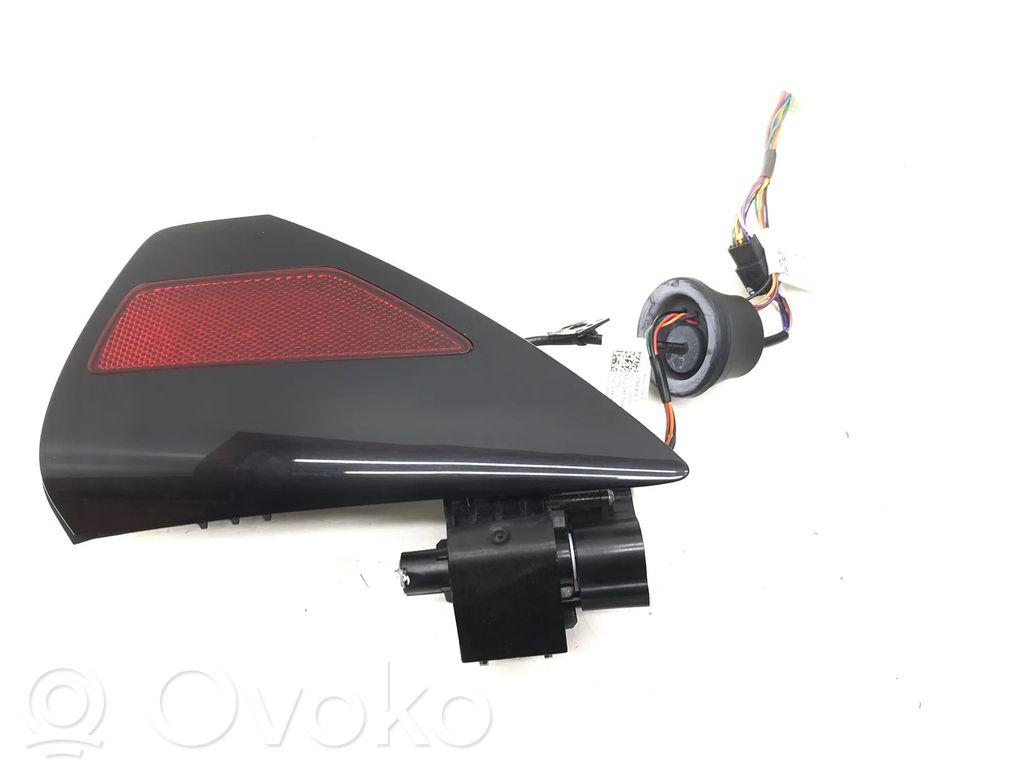 Reflector de faros/luces traseros   147884000A