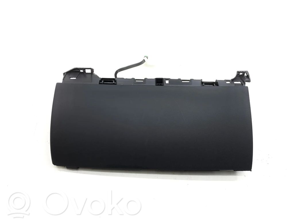 Hansikaslokero   156571400A