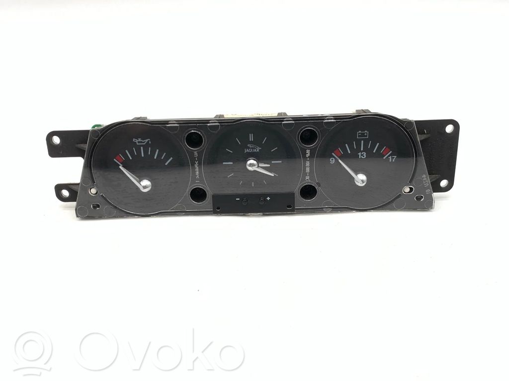 Jaguar XK8 - XKR Reloj 