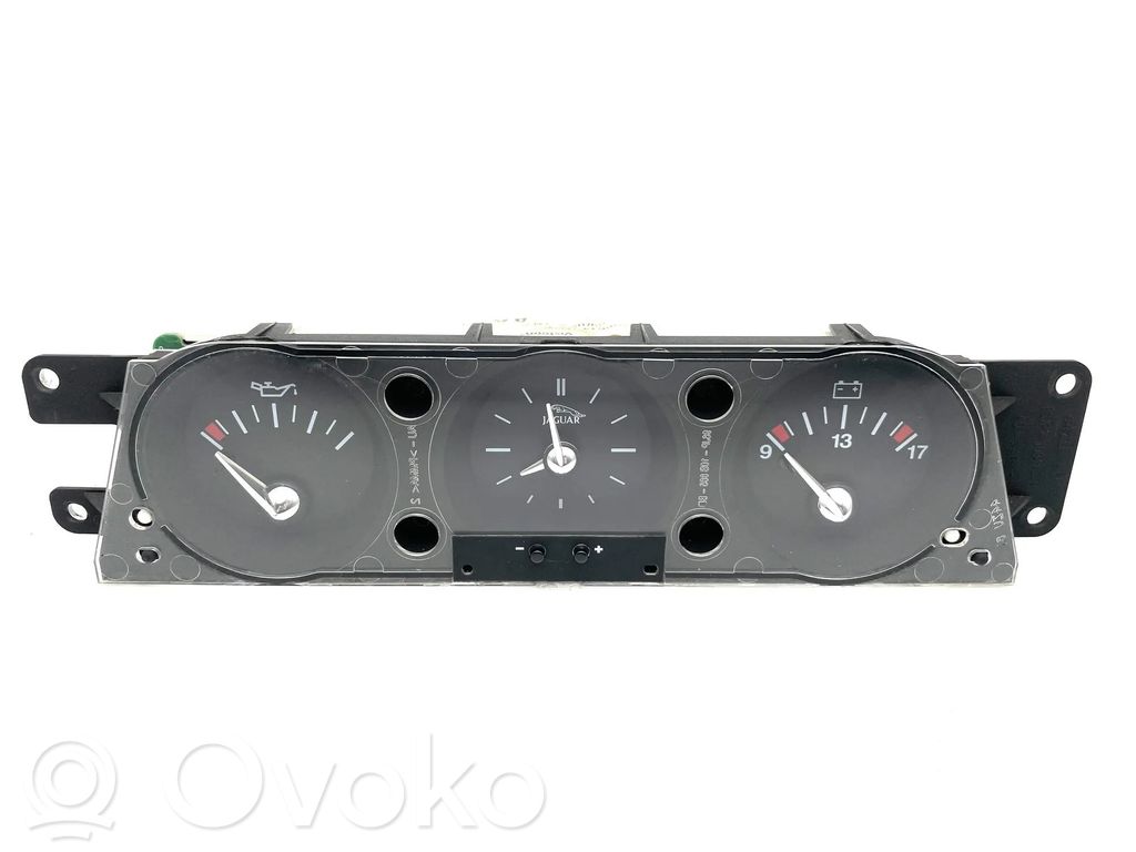 Jaguar XK8 - XKR Reloj 