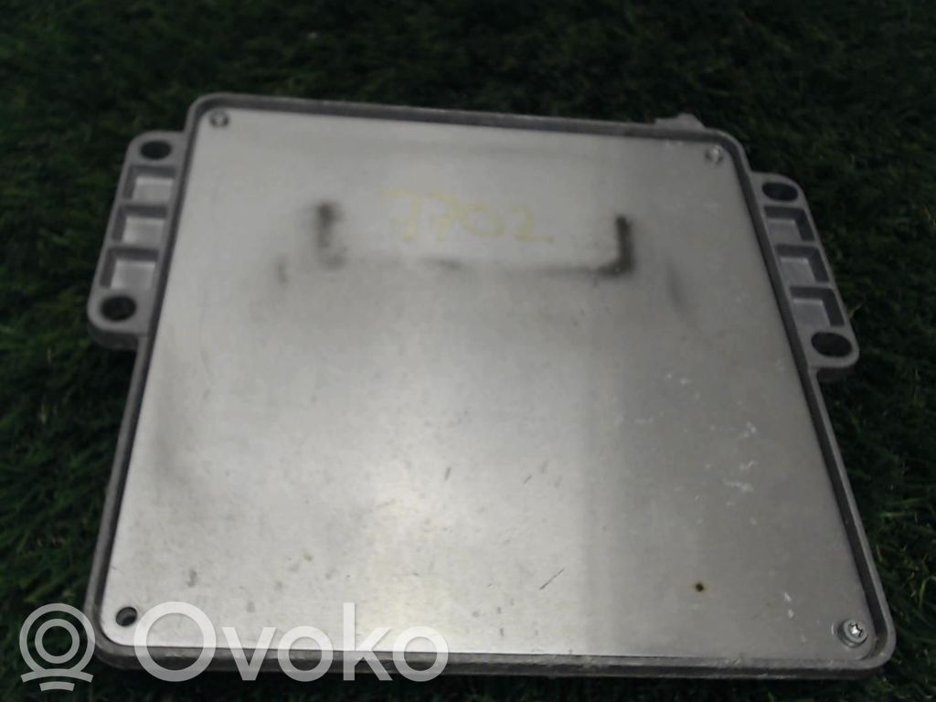 Renault Clio II Engine control unit/module 