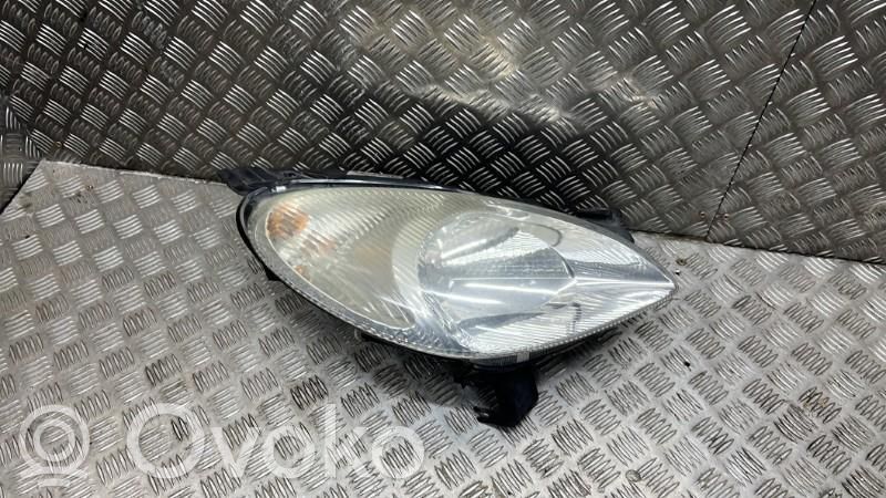 Citroen Xsara Picasso Lampa przednia 