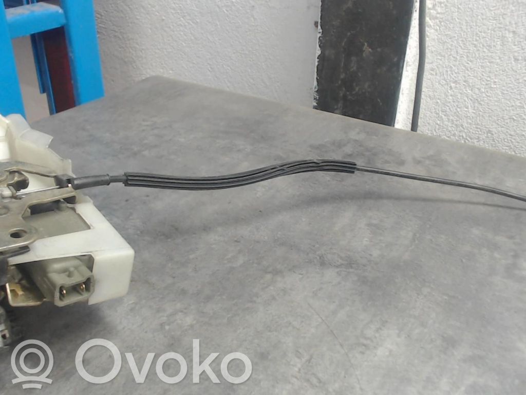 Renault Clio II Etuoven lukko 